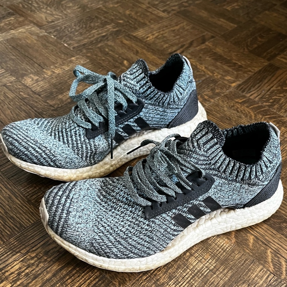 Adidas Ultra Boost X Parley Carbon (Women's 7)